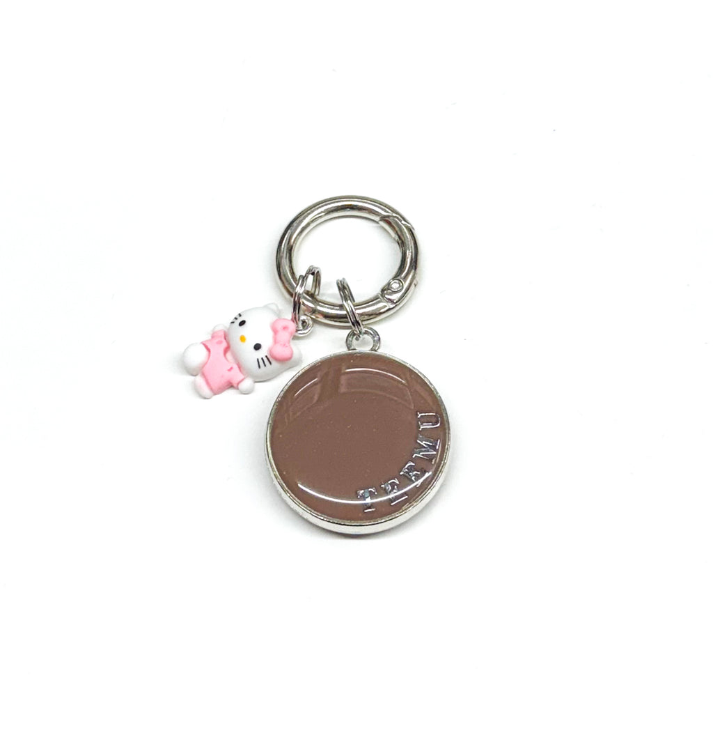 Dainty HK Charm