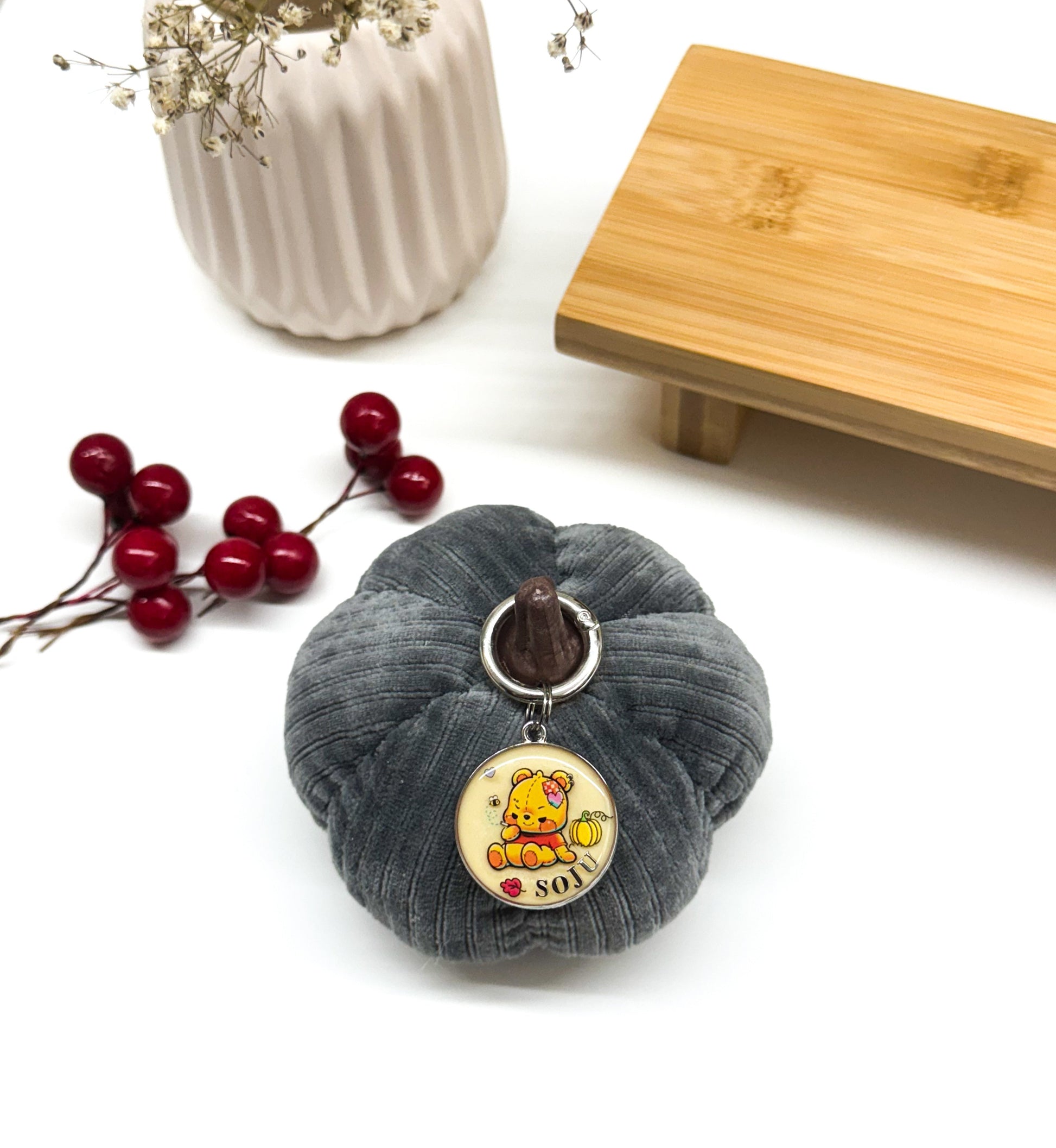 Trick-or-treat Bear